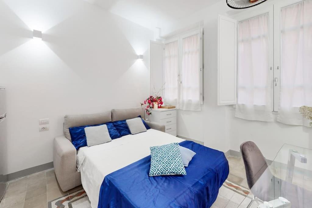 Apartment Nearby Historic Center - 2 Private Bathrooms Cagliari Exterior foto